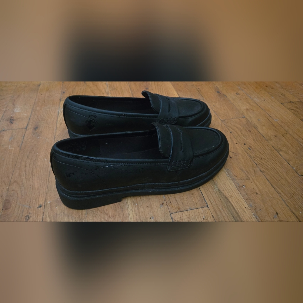 BRAND NEW Land's End loafers